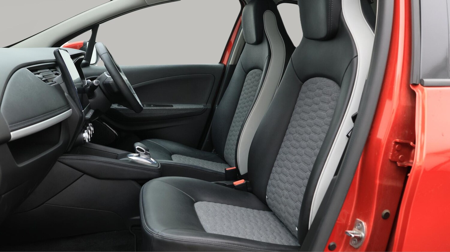 Used Renault Zoe 2021 for sale - 76109234: Photo 15