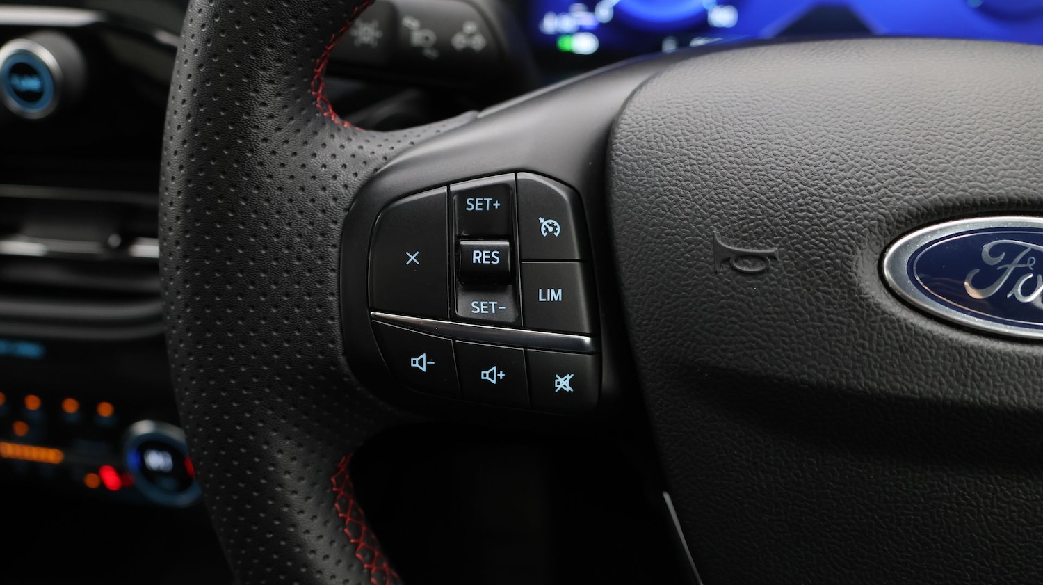 Used Ford Kuga 2023 for sale - 77541808: Photo 27