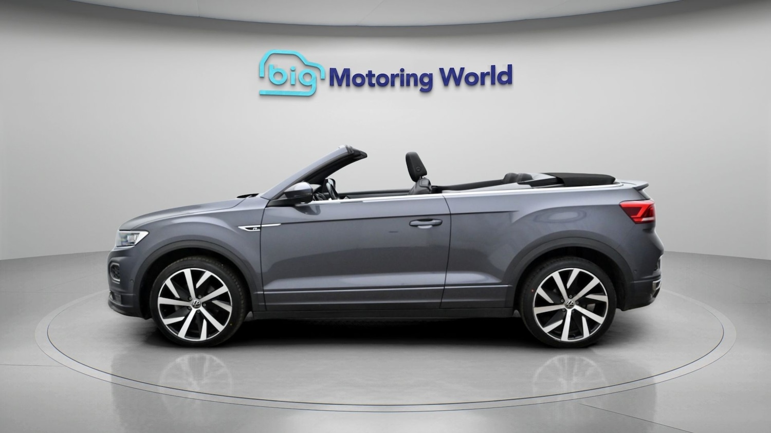 Used Volkswagen T-Roc 2021 for sale - 77989447: Photo 4