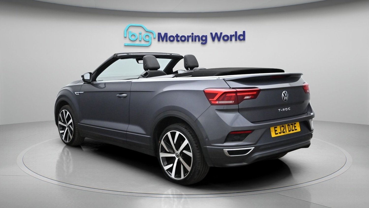 Used Volkswagen T-Roc 2021 for sale - 77989447: Photo 5