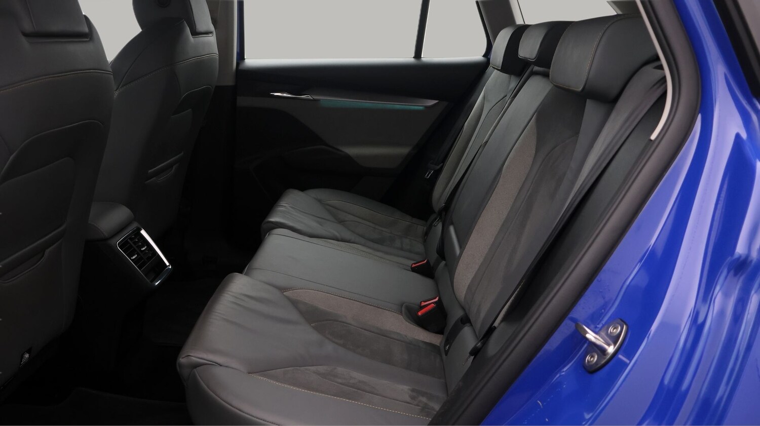 Used Skoda Enyaq 2022 for sale - 77245088: Photo 16