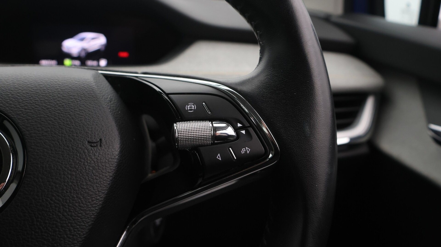 Used Skoda Enyaq 2022 for sale - 77245088: Photo 21