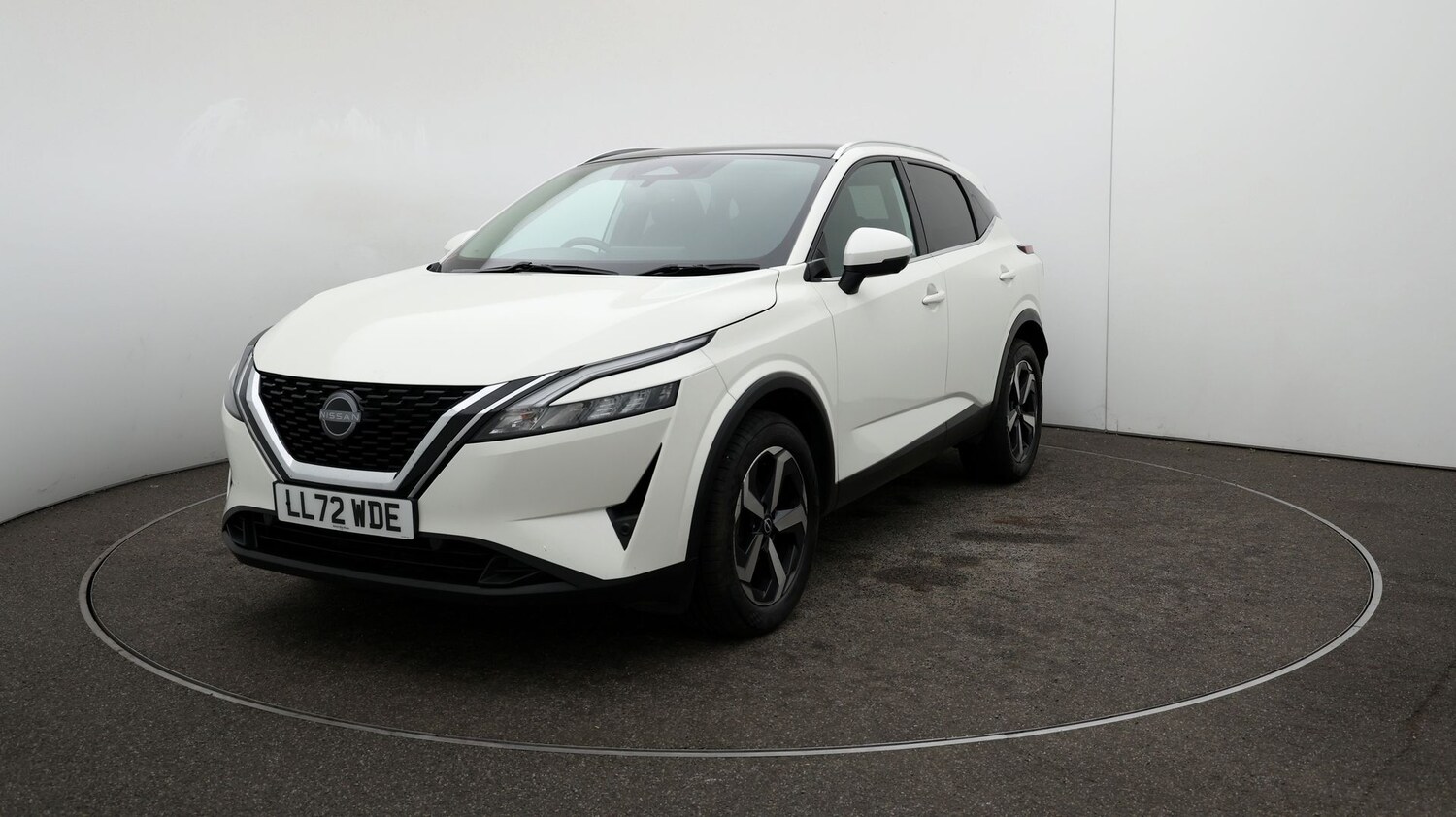 Used Nissan Qashqai for sale - 76808749: Photo 30