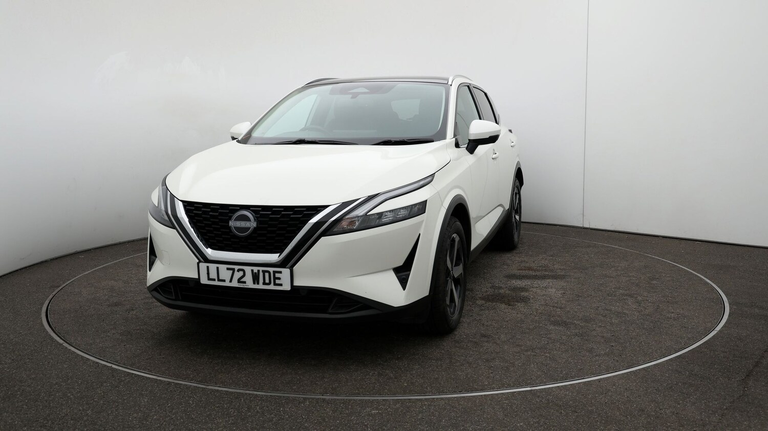 Used Nissan Qashqai for sale - 76808749: Photo 31