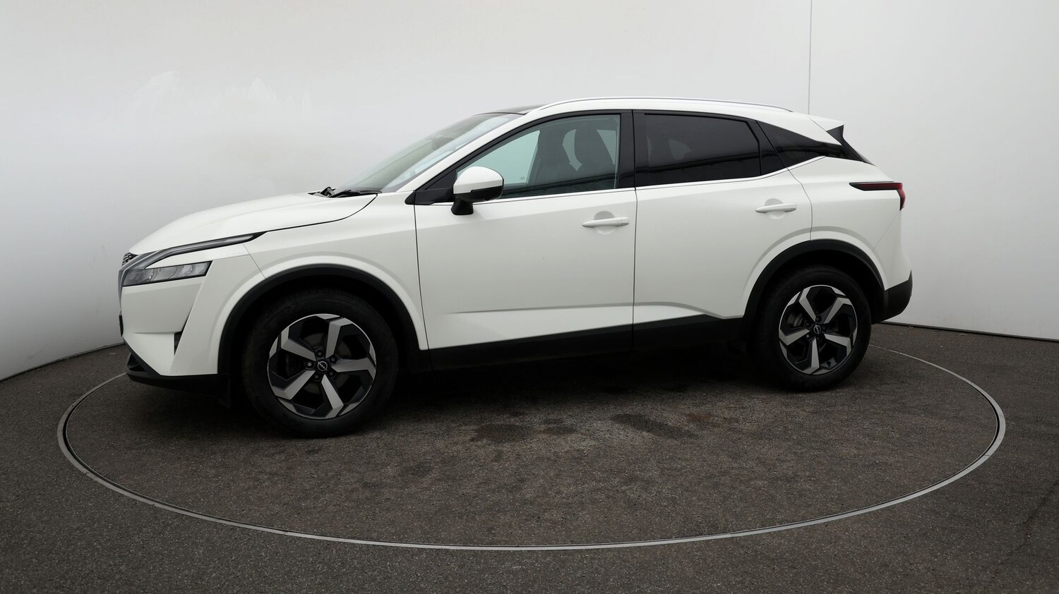 Used Nissan Qashqai for sale - 76808749: Photo 59