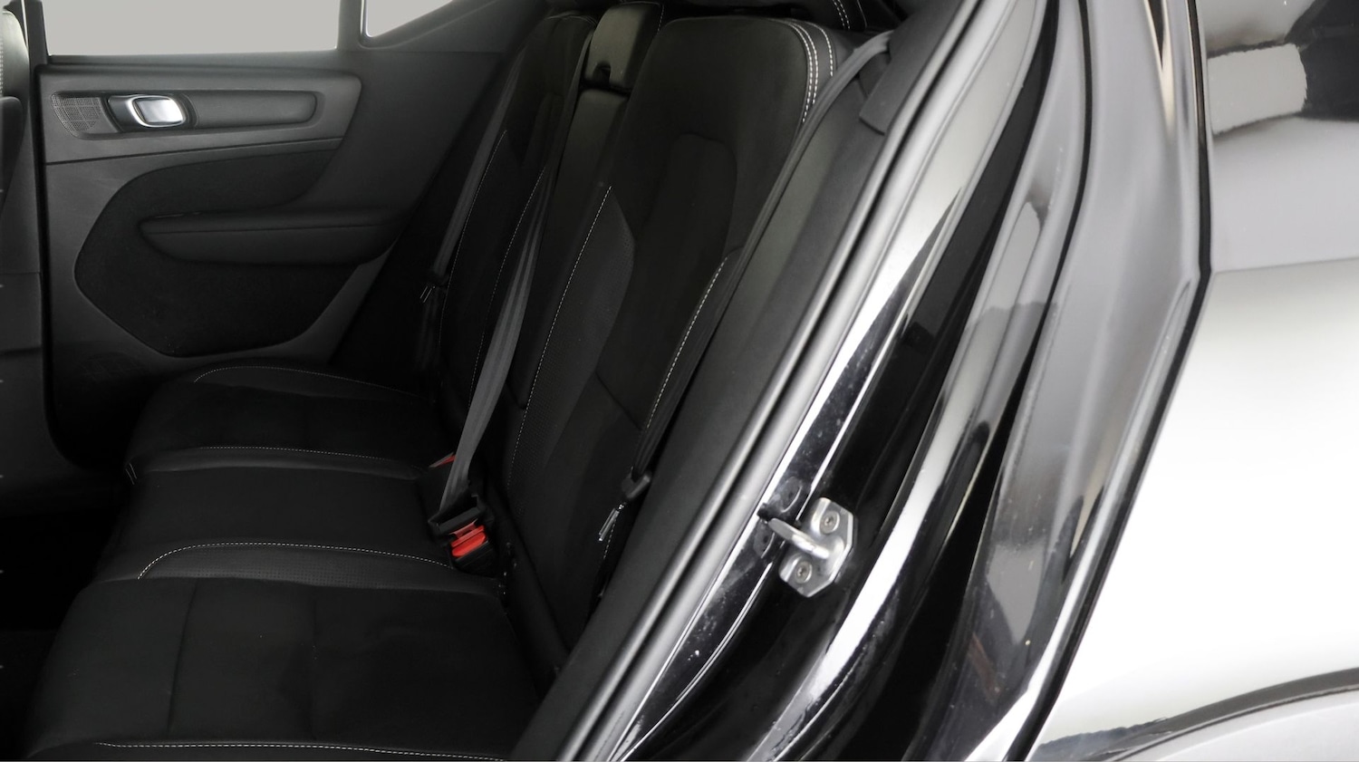 Used Volvo XC40 2019 for sale - 77935947: Photo 16