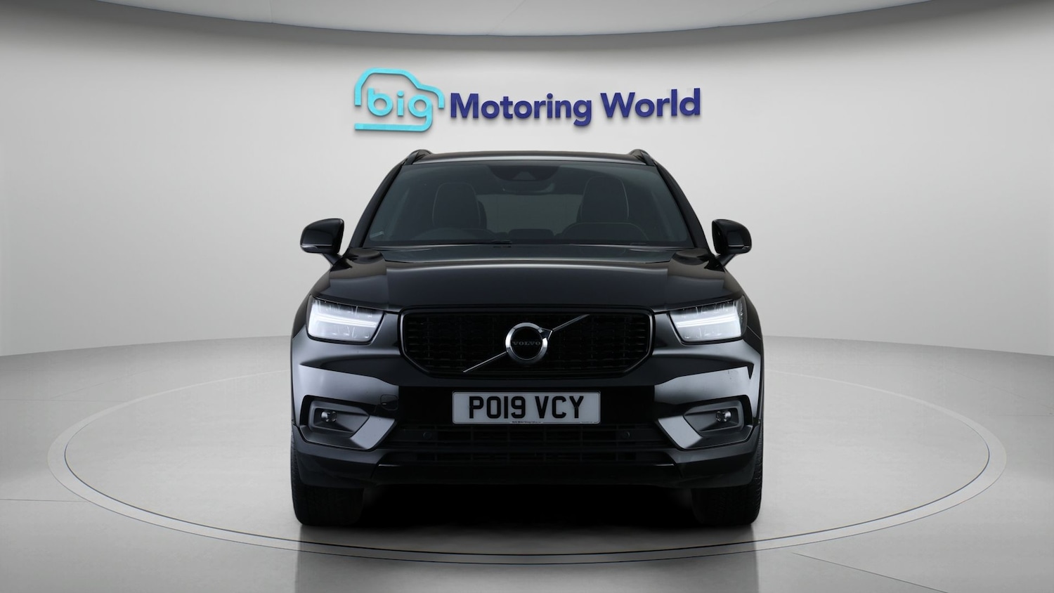 Used Volvo XC40 2019 for sale - 77935947: Photo 2