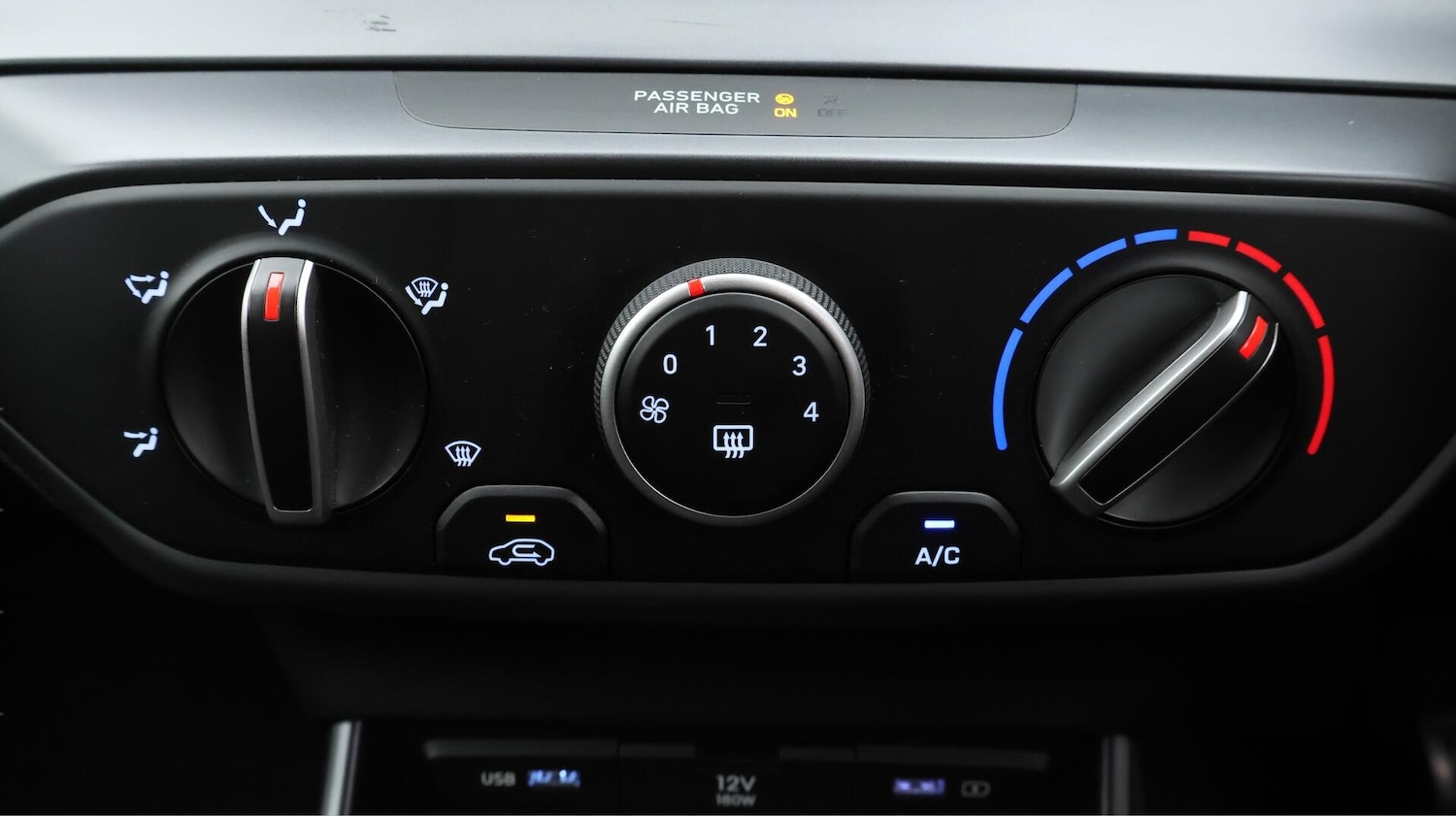 Used Hyundai i20 2022 for sale - 76562146: Photo 13