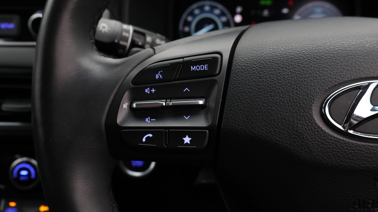 Used Hyundai KONA 2022 for sale - 76714120: Photo 25