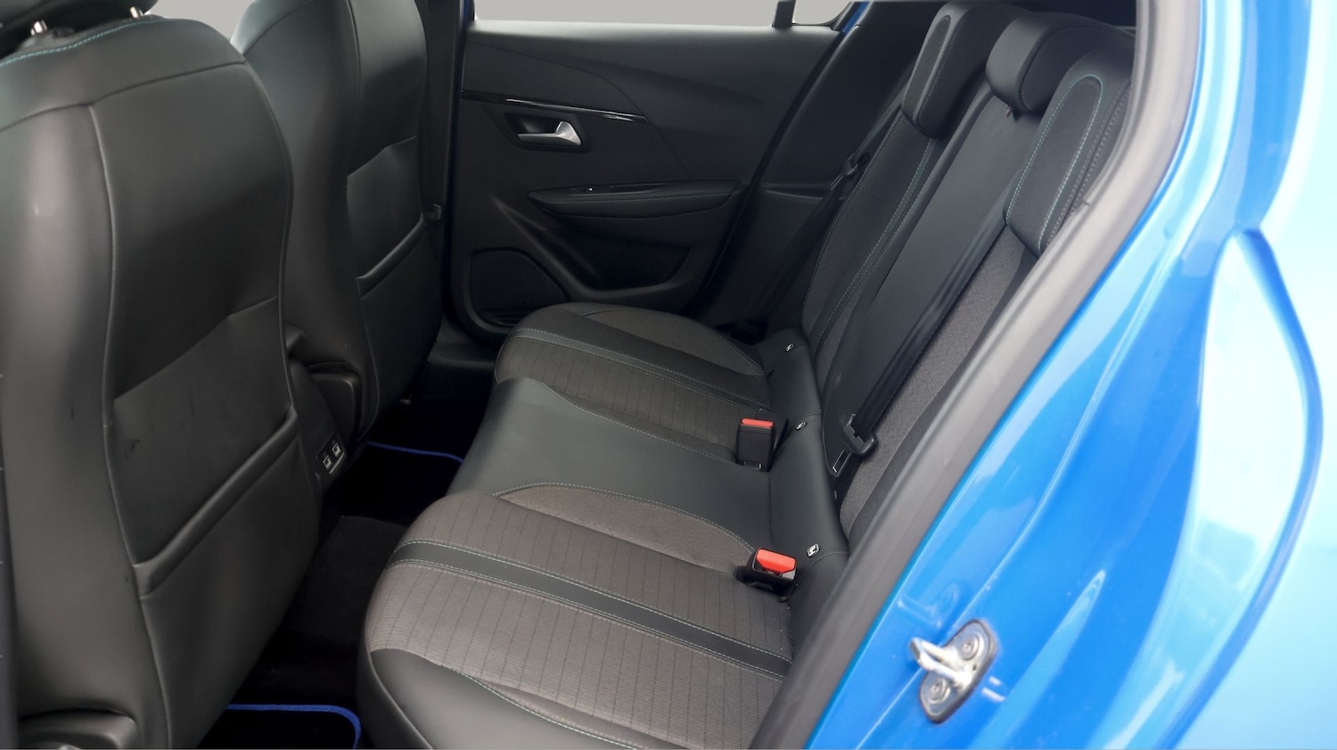 Used Peugeot 208 2021 for sale - 77288928: Photo 16