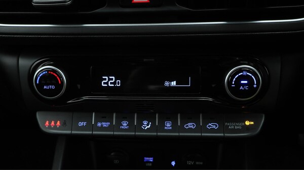 Used Hyundai KONA 2021 for sale - 76200057: Photo 13