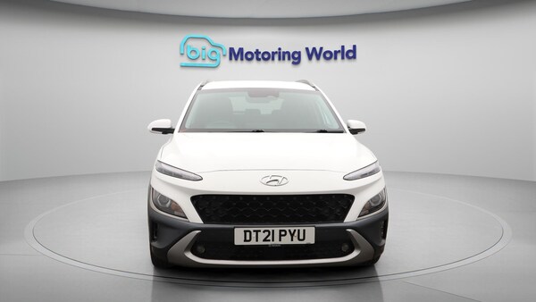 Used Hyundai KONA 2021 for sale - 76200057: Photo 3