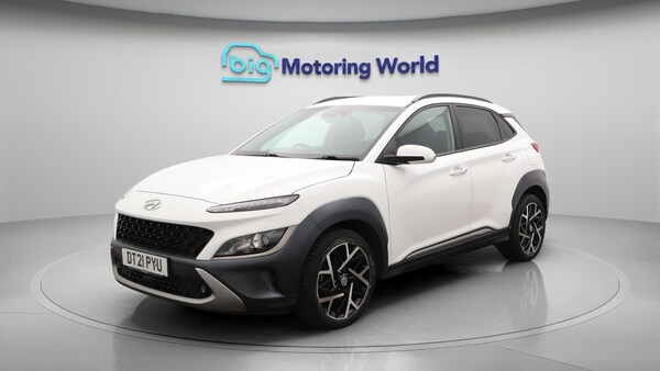 Used Hyundai KONA 2021 for sale - 76200057: Photo 4