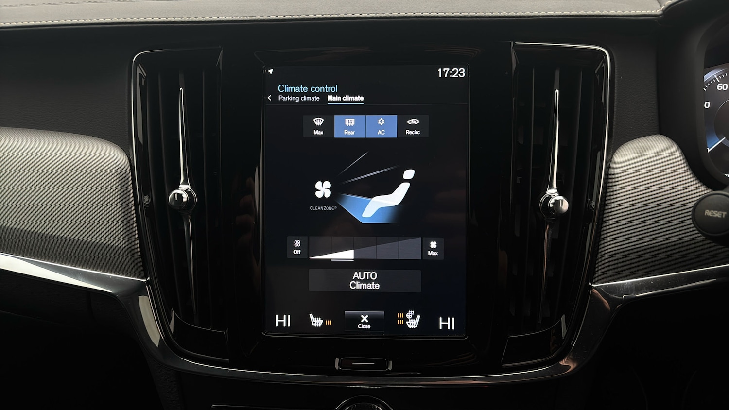 Used Volvo S90 2019 for sale - 77730103: Photo 11