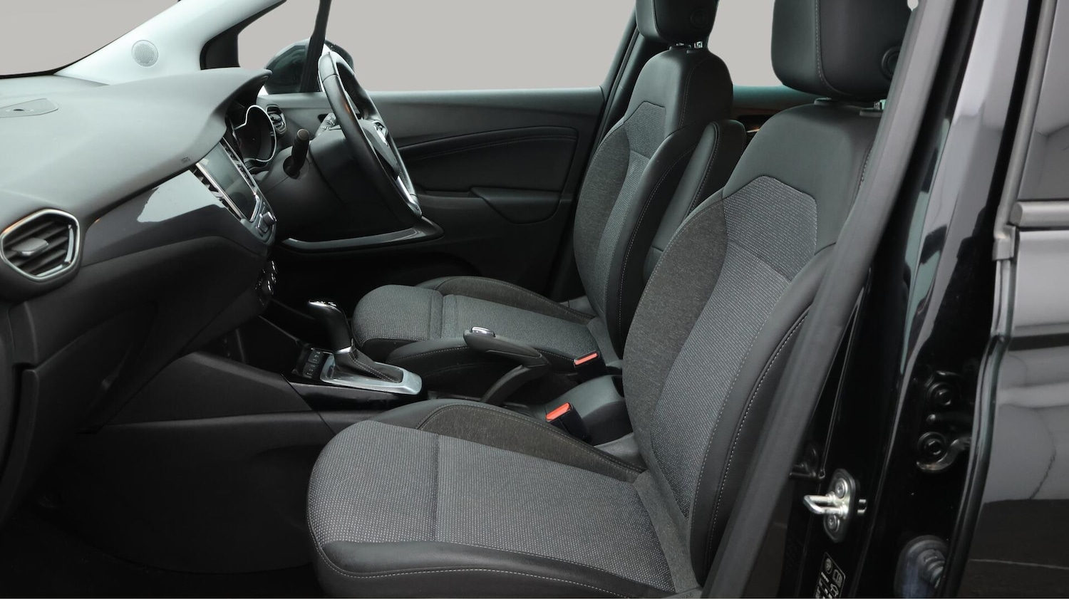 Used Vauxhall Crossland 2022 for sale - 76498497: Photo 15