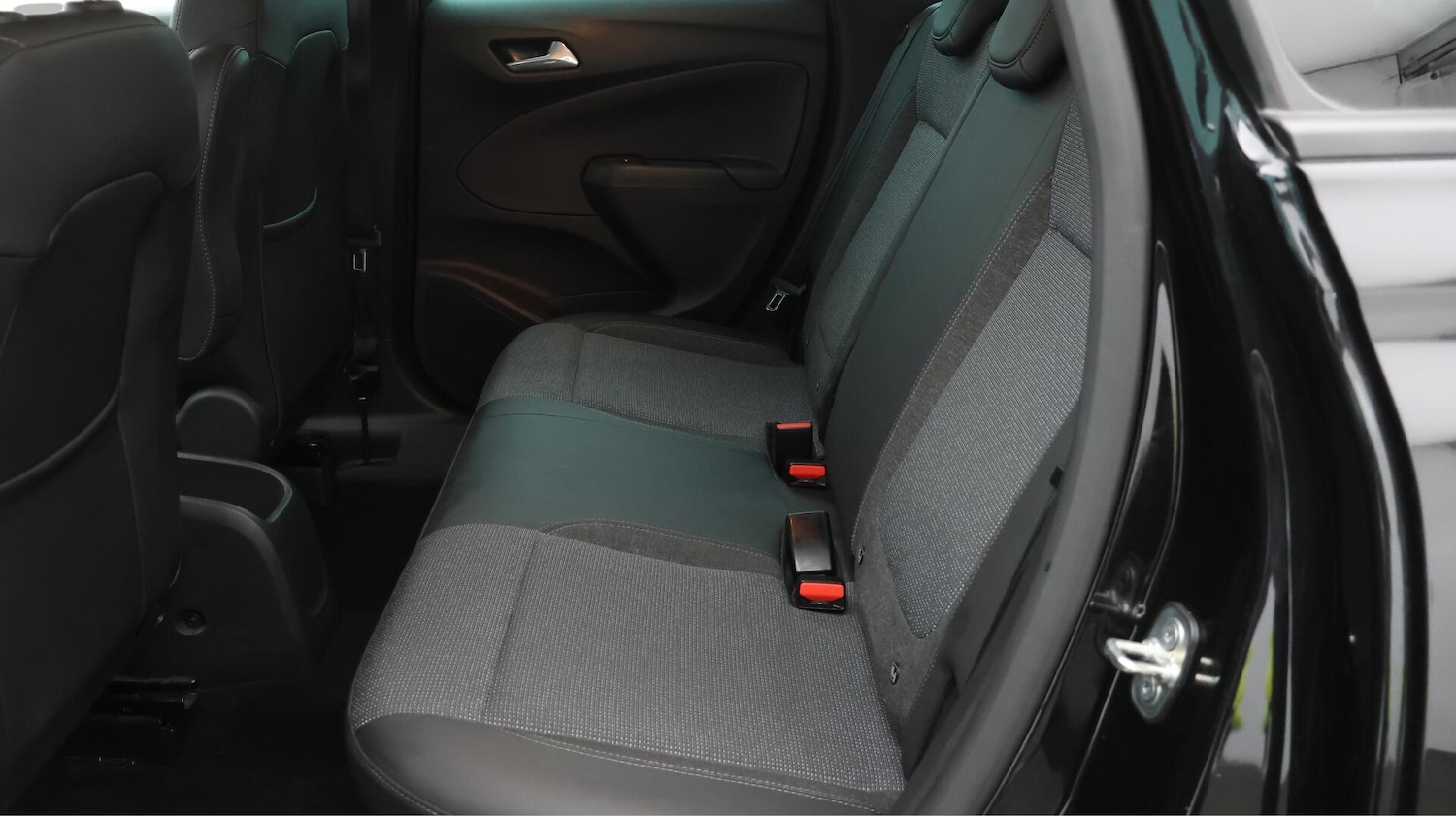 Used Vauxhall Crossland 2022 for sale - 76498497: Photo 17