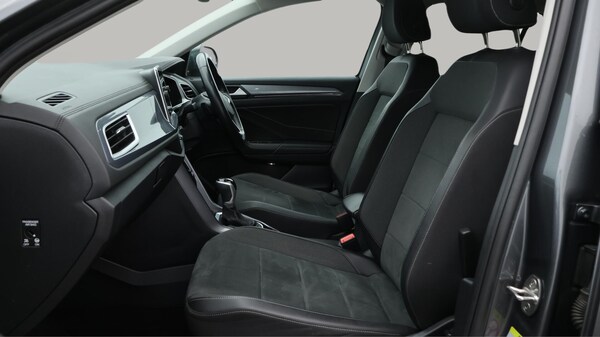 Used Volkswagen T-Roc 2022 for sale - 76073154: Photo 15