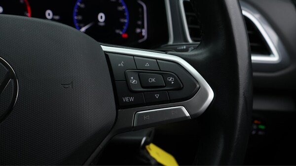 Used Volkswagen T-Roc 2022 for sale - 76073154: Photo 26