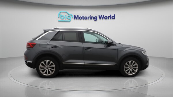 Used Volkswagen T-Roc 2022 for sale - 76073154: Photo 9