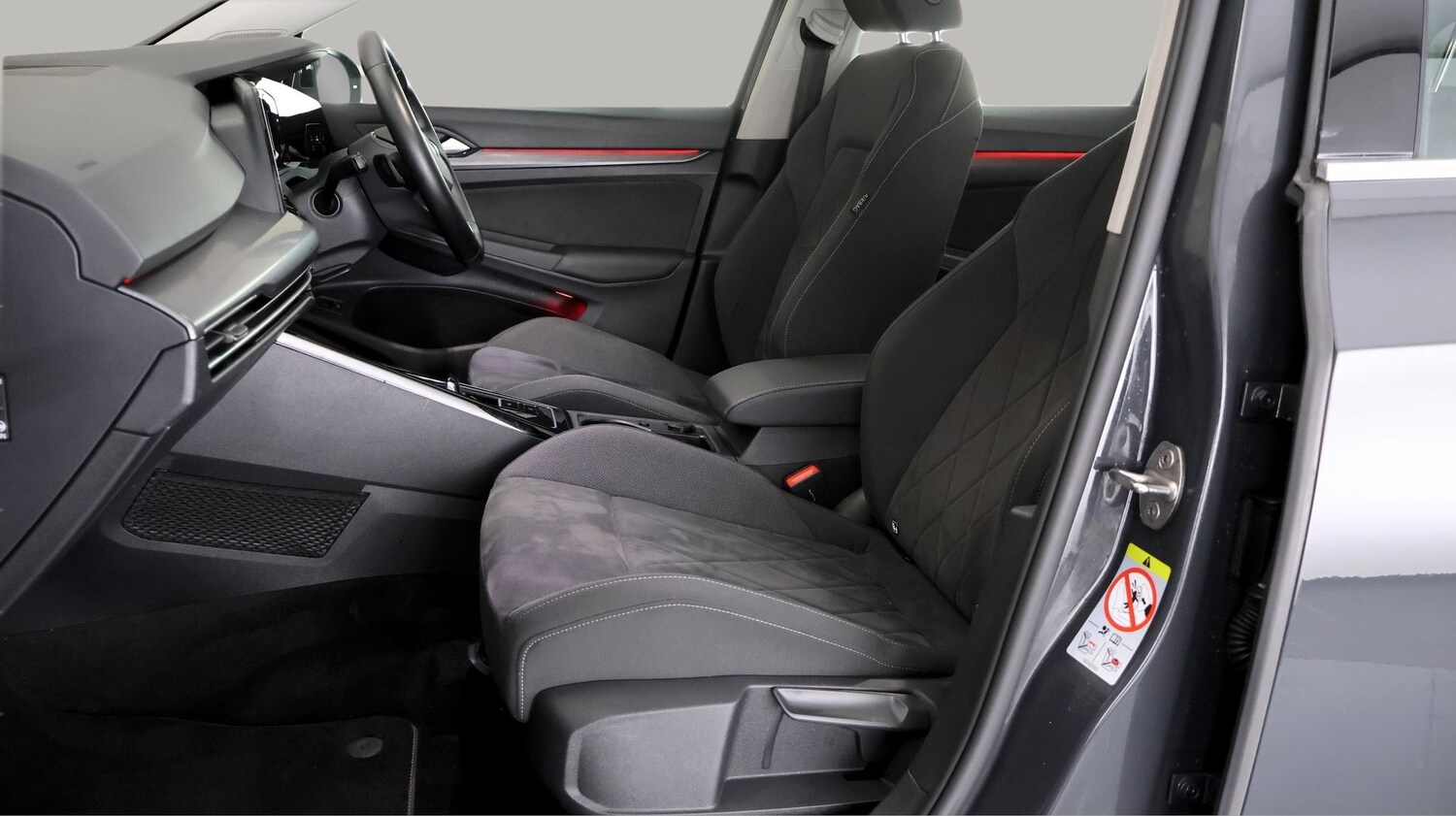 Used Volkswagen Golf 2022 for sale - 77207063: Photo 14