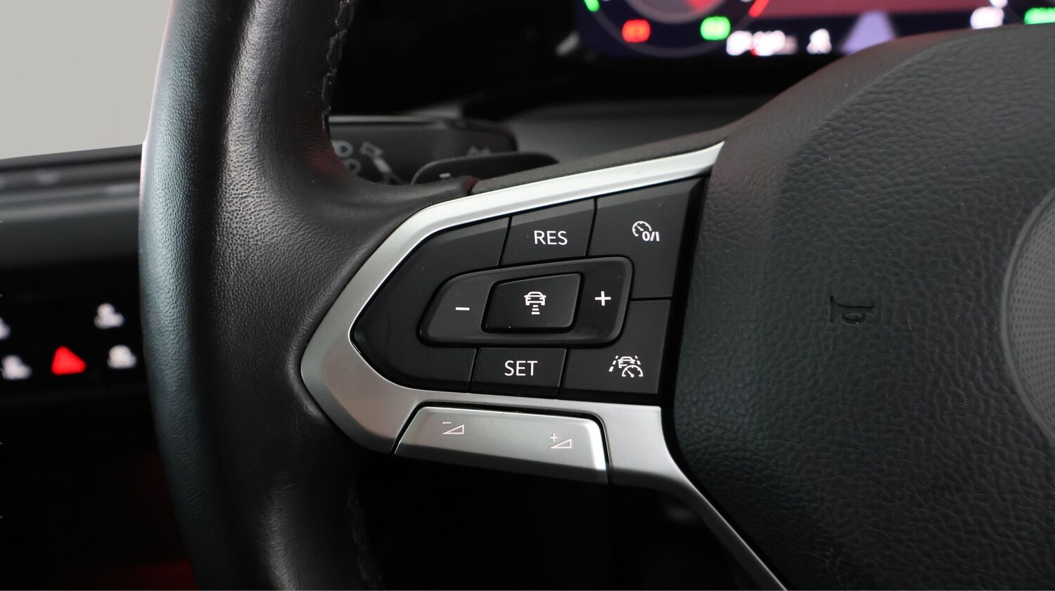 Used Volkswagen Golf 2022 for sale - 77207063: Photo 23