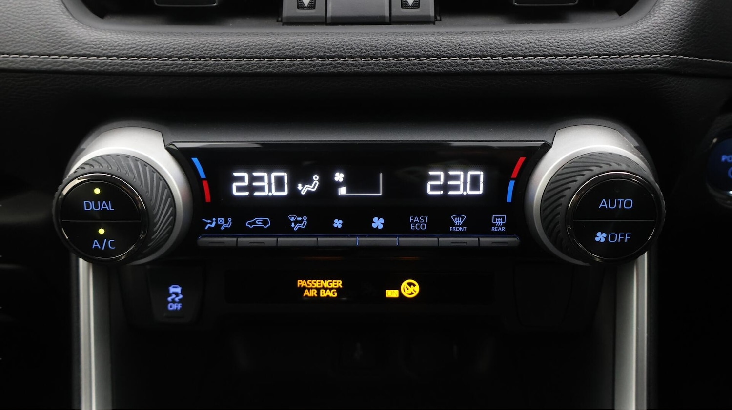 Used Toyota RAV4 2020 for sale - 76572827: Photo 13