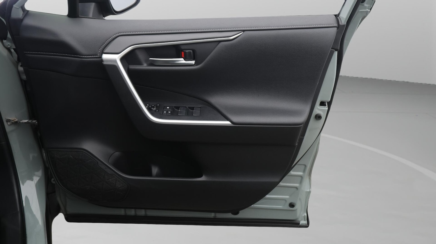 Used Toyota RAV4 2020 for sale - 76572827: Photo 16