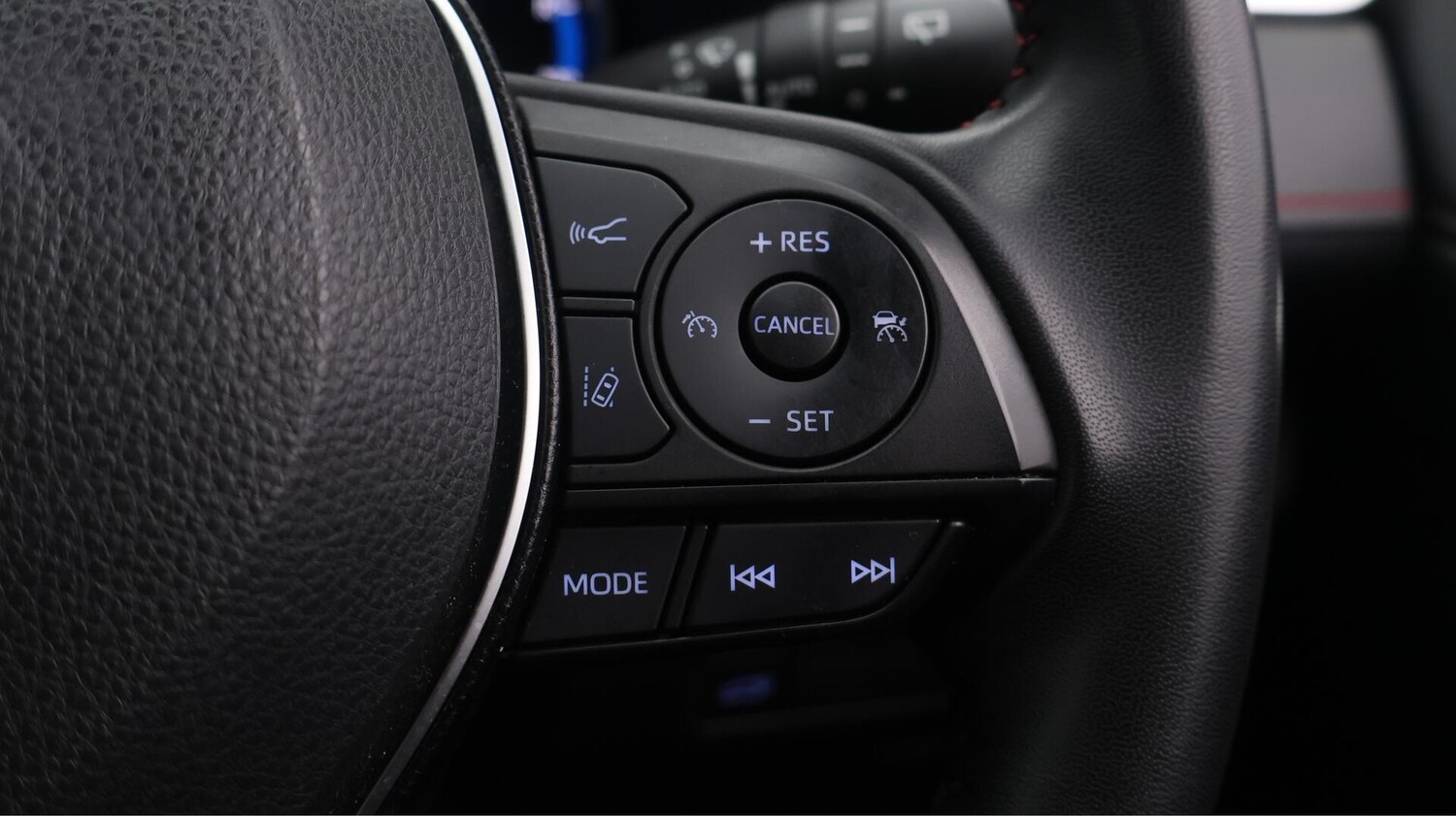 Used Toyota RAV4 2021 for sale - 76307452: Photo 27