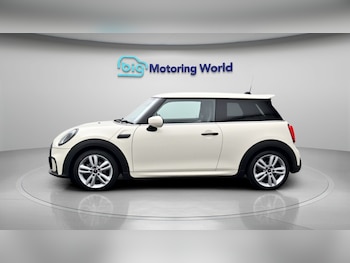 Used MINI Hatch 2022 for sale - 78870536: Photo