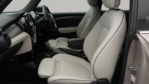 Used MINI Hatch 2022 for sale - 75657531: Photo 15