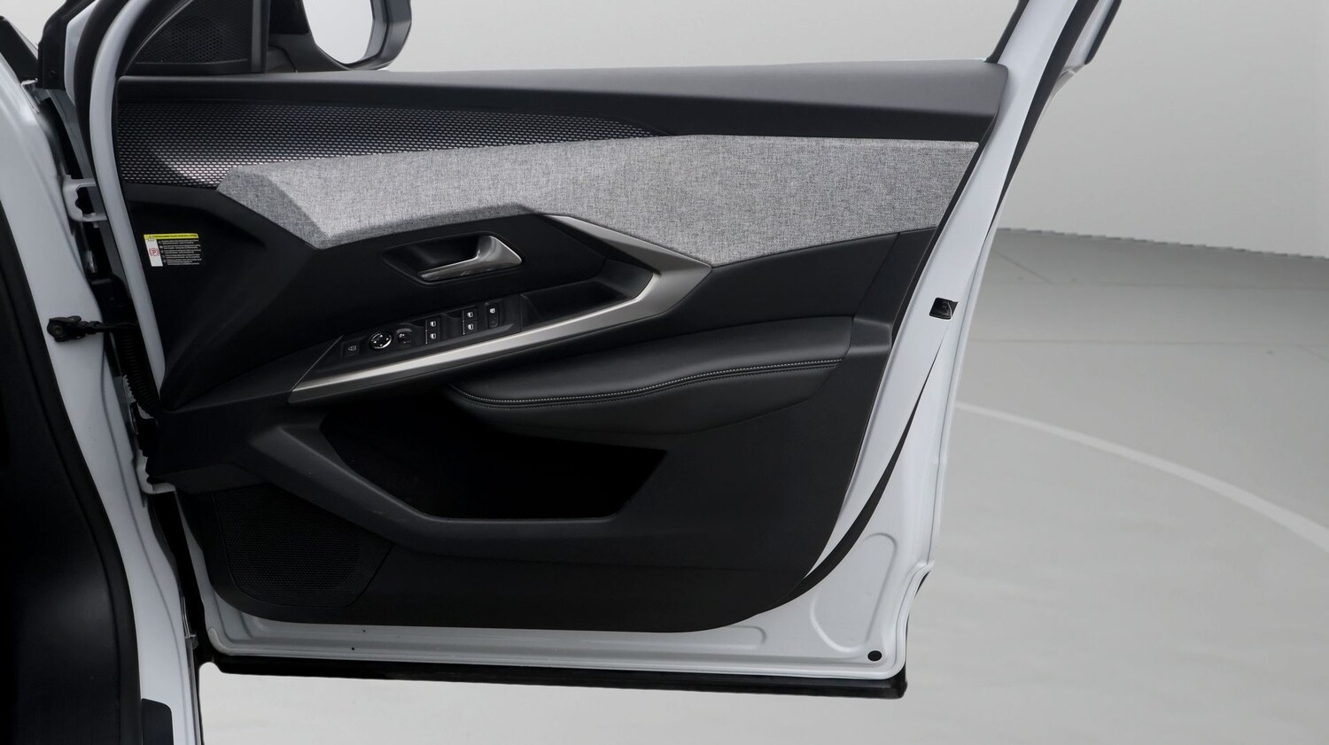 Used Peugeot 5008 2025 for sale - 77371057: Photo 15