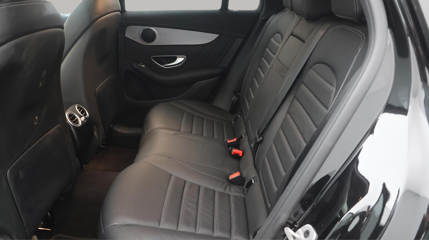 Used Mercedes-Benz EQC 2023 for sale - 76472578: Photo 17