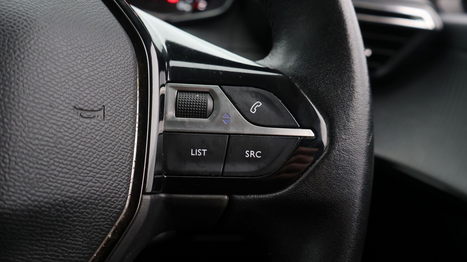 Used Peugeot 208 for sale - 77864655: Photo 25