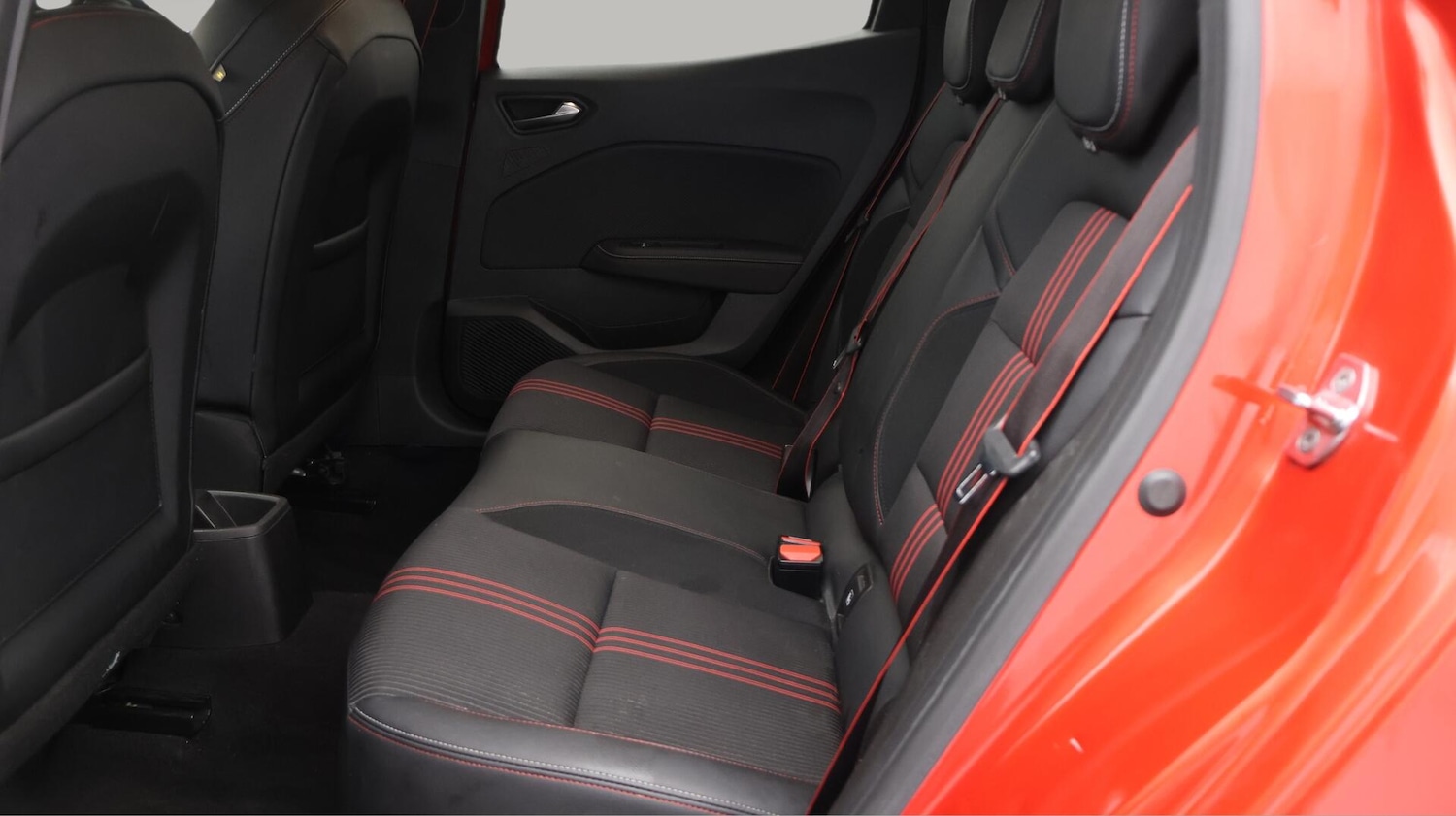 Used Renault Clio 2021 for sale - 76109172: Photo 25