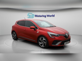 Used Renault Clio 2021 for sale - 76109172: Photo 2