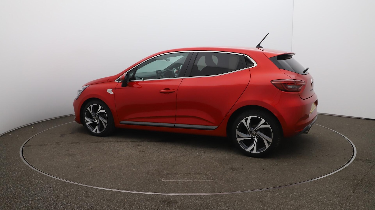 Used Renault Clio 2021 for sale - 76109172: Photo 34