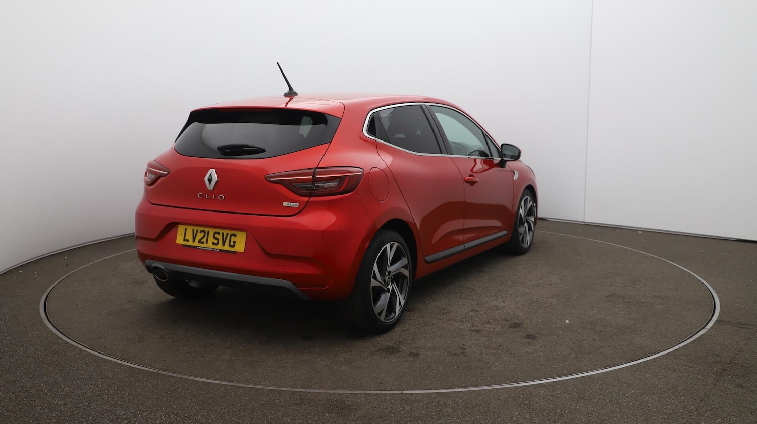 Used Renault Clio 2021 for sale - 76109172: Photo 51
