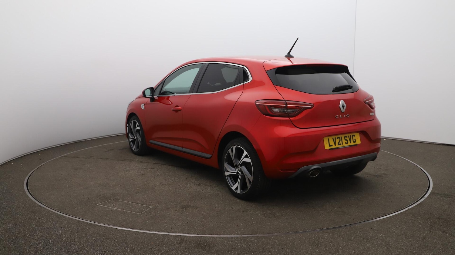 Used Renault Clio 2021 for sale - 76109172: Photo 63