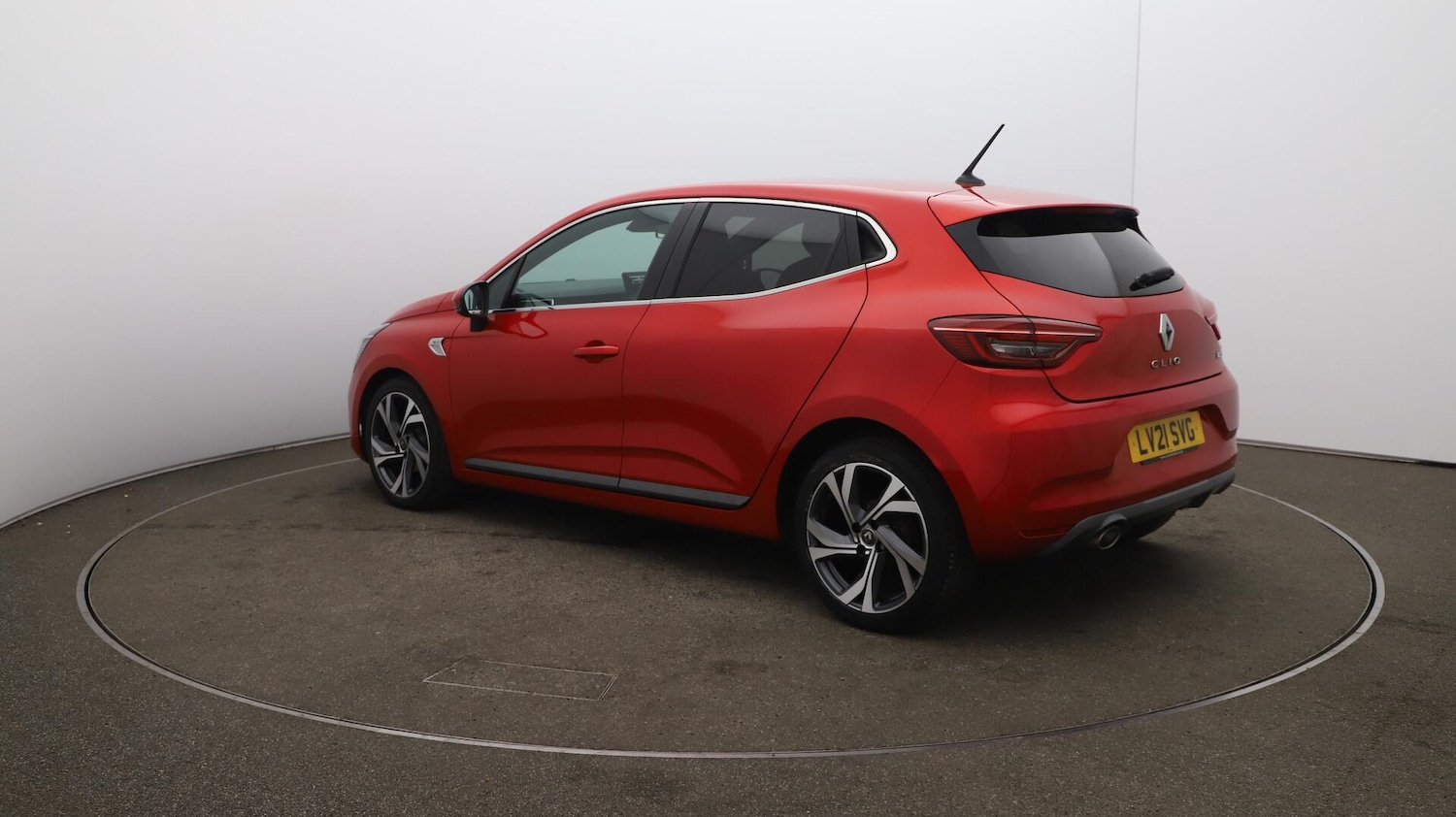Used Renault Clio 2021 for sale - 76109172: Photo 64