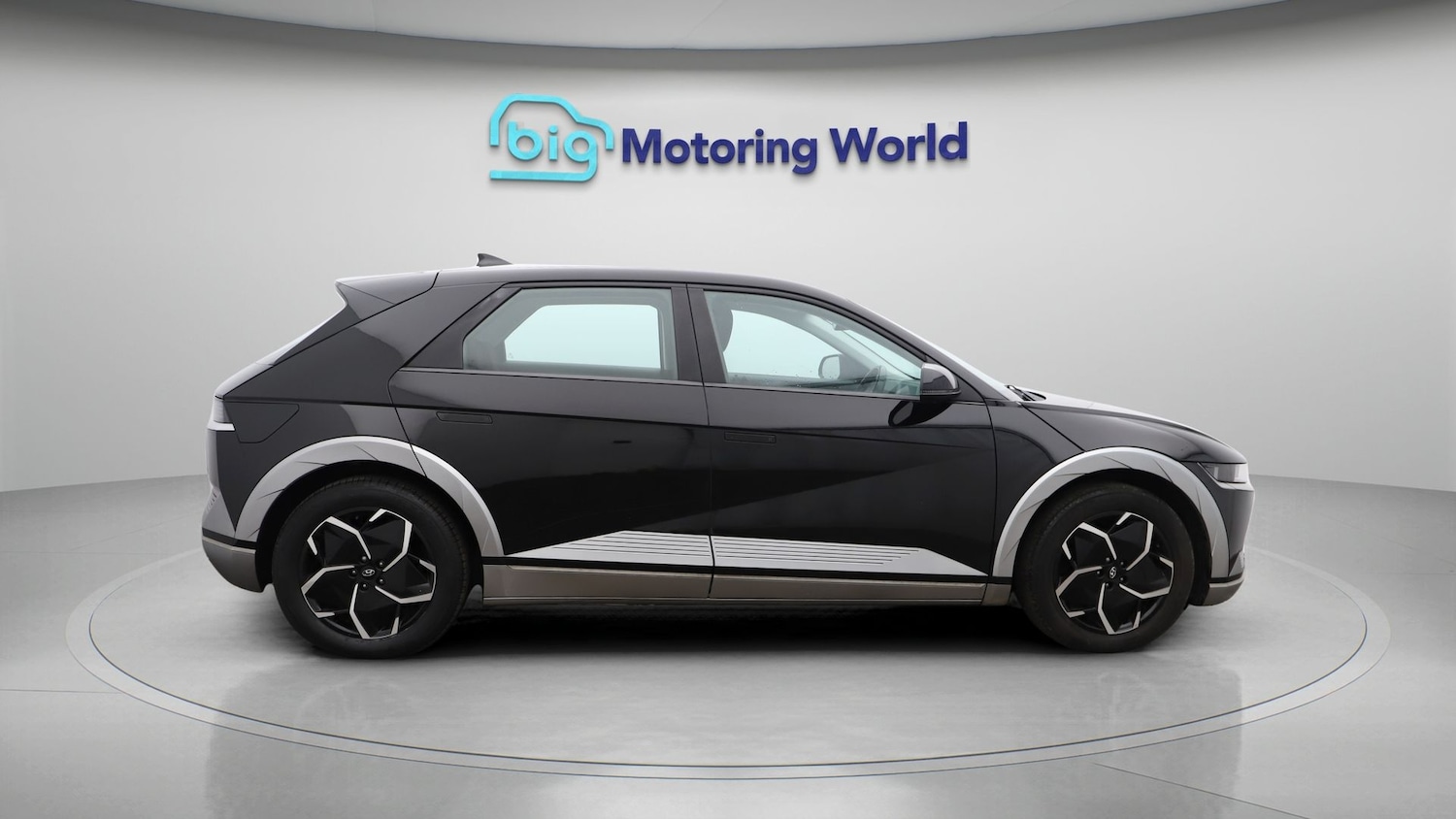 Used Hyundai IONIQ 5 2023 for sale - 77607051: Photo 8