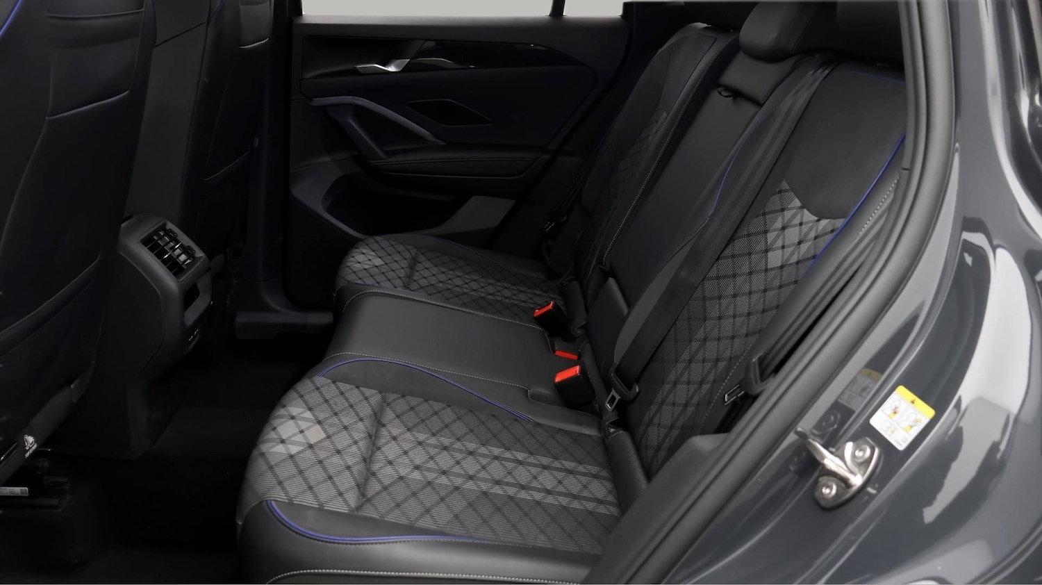 Used Volkswagen Tiguan for sale - 77837268: Photo 16