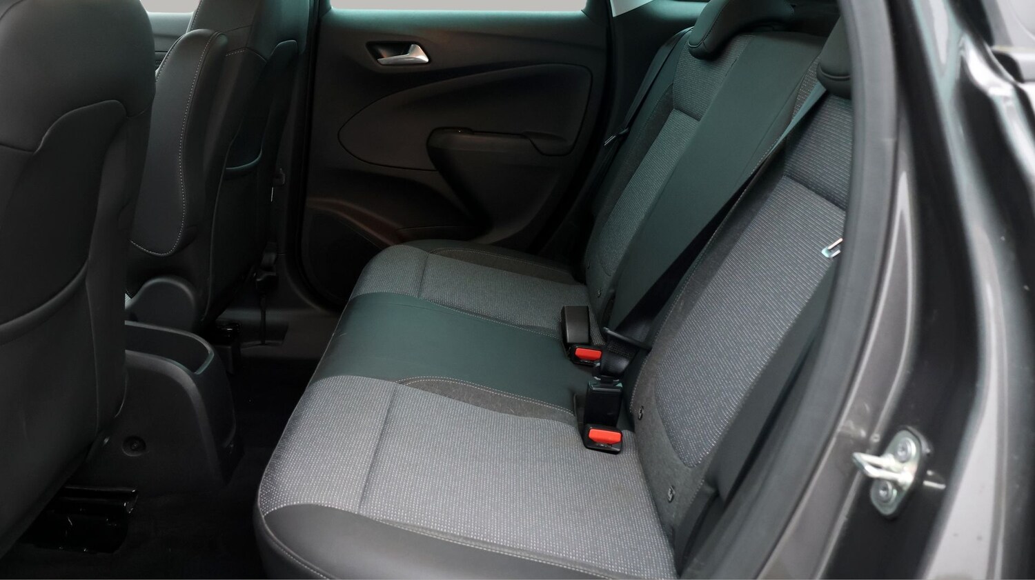 Used Vauxhall Crossland 2021 for sale - 77271145: Photo 16