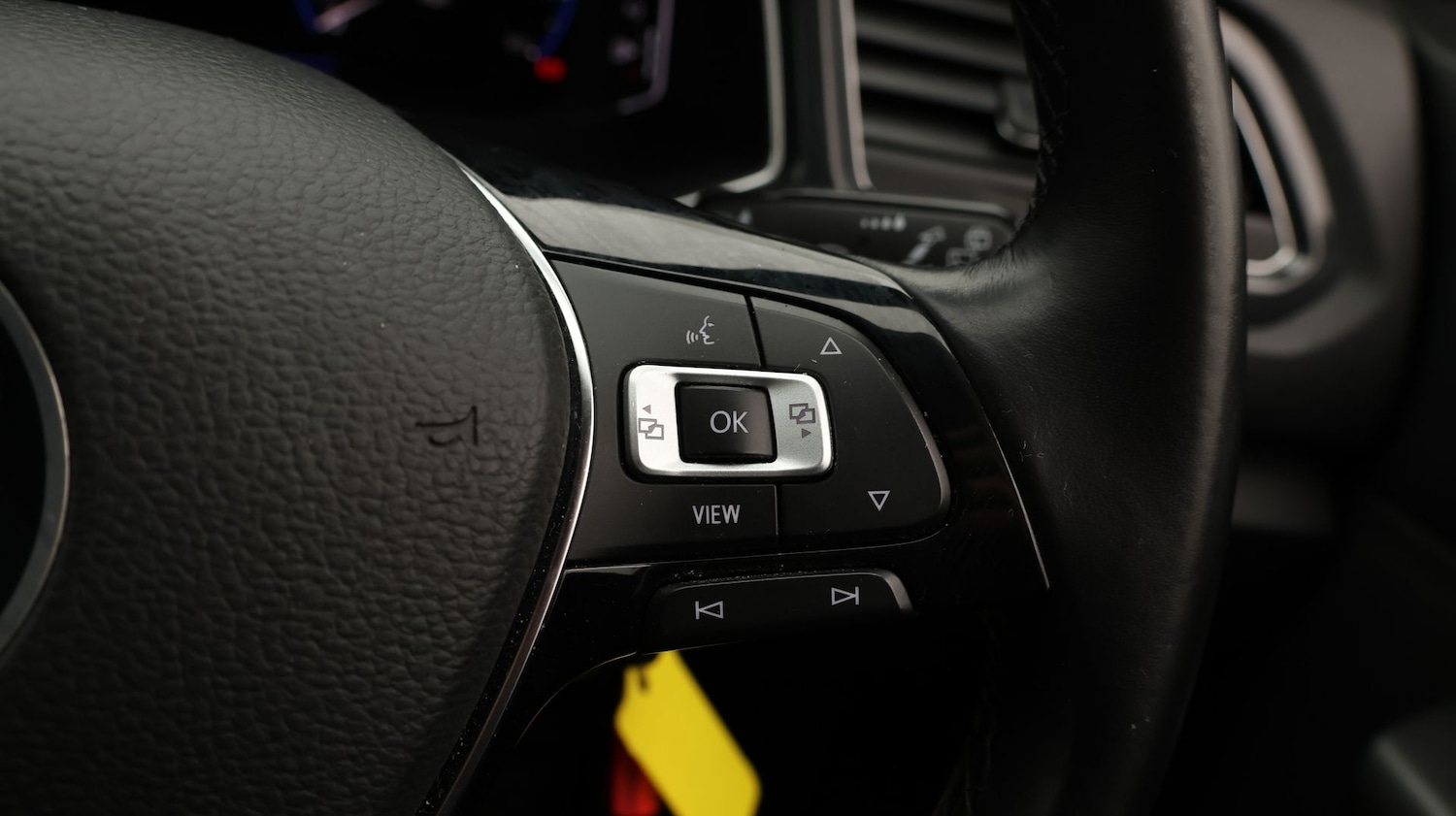 Used Volkswagen T-Roc 2020 for sale - 77196412: Photo 23