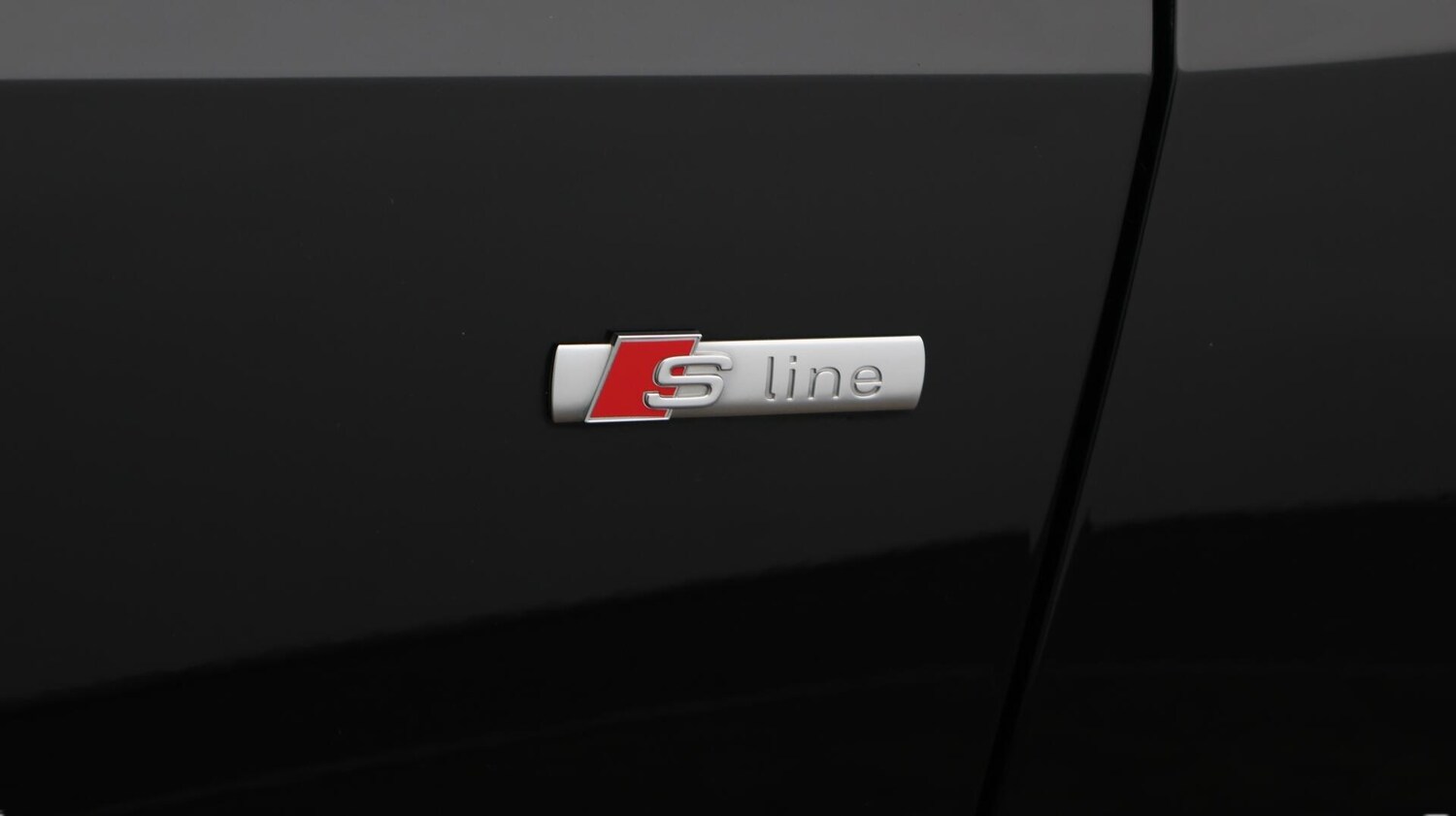 Used Audi A4 for sale - 76728118: Photo 21