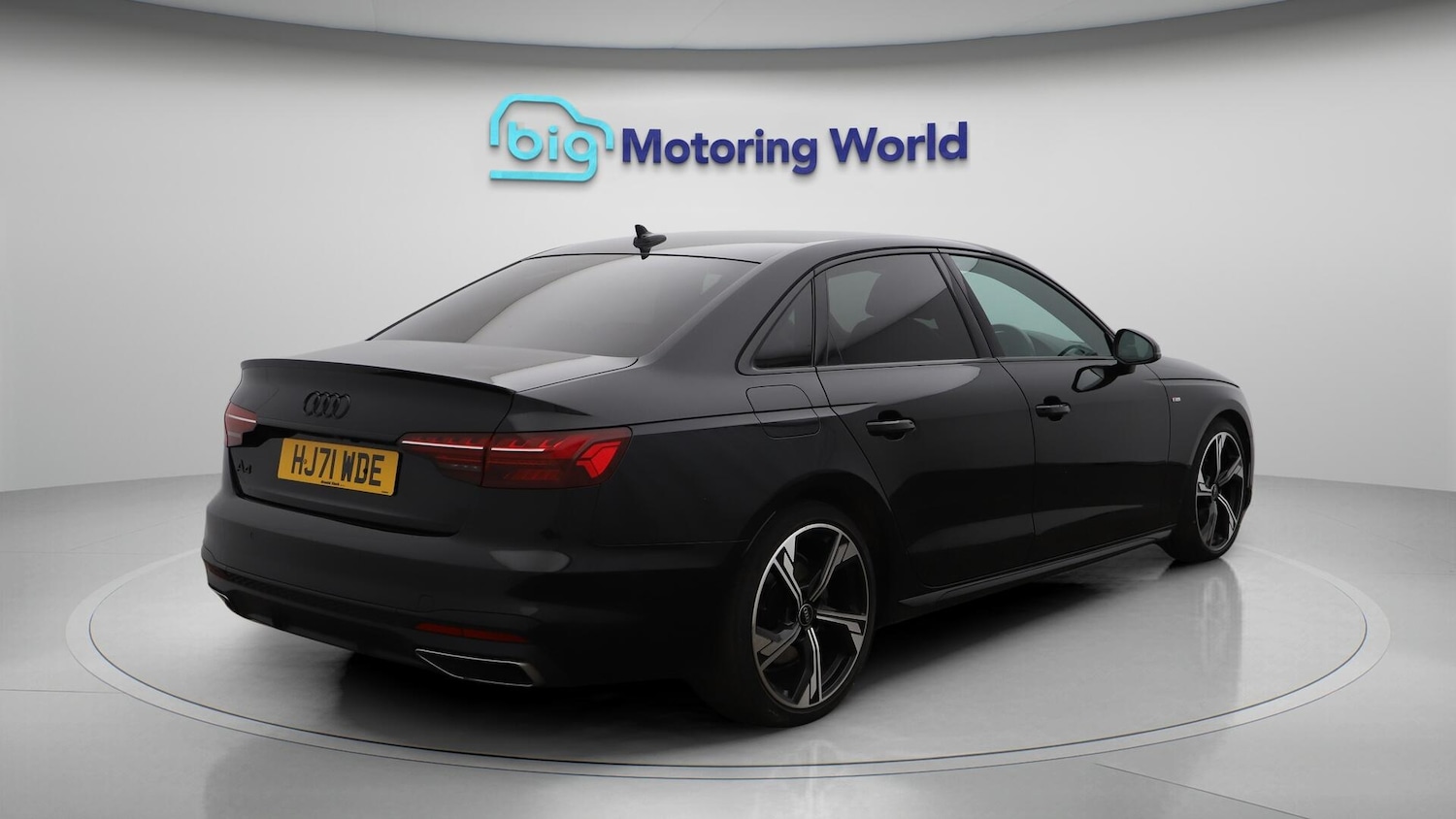 Used Audi A4 for sale - 76728118: Photo 8