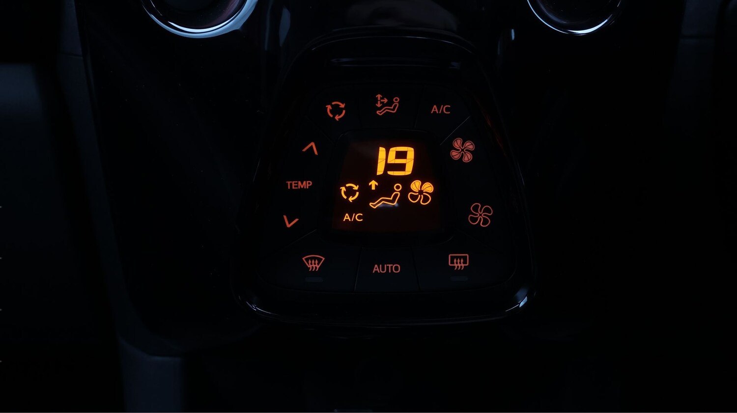 Used Toyota AYGO 2022 for sale - 77730076: Photo 12