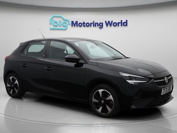 2021 (21) - 50kWh SE Nav Premium Hatchback 5dr Electric Auto (7.4Kw Charger) (136 ps)