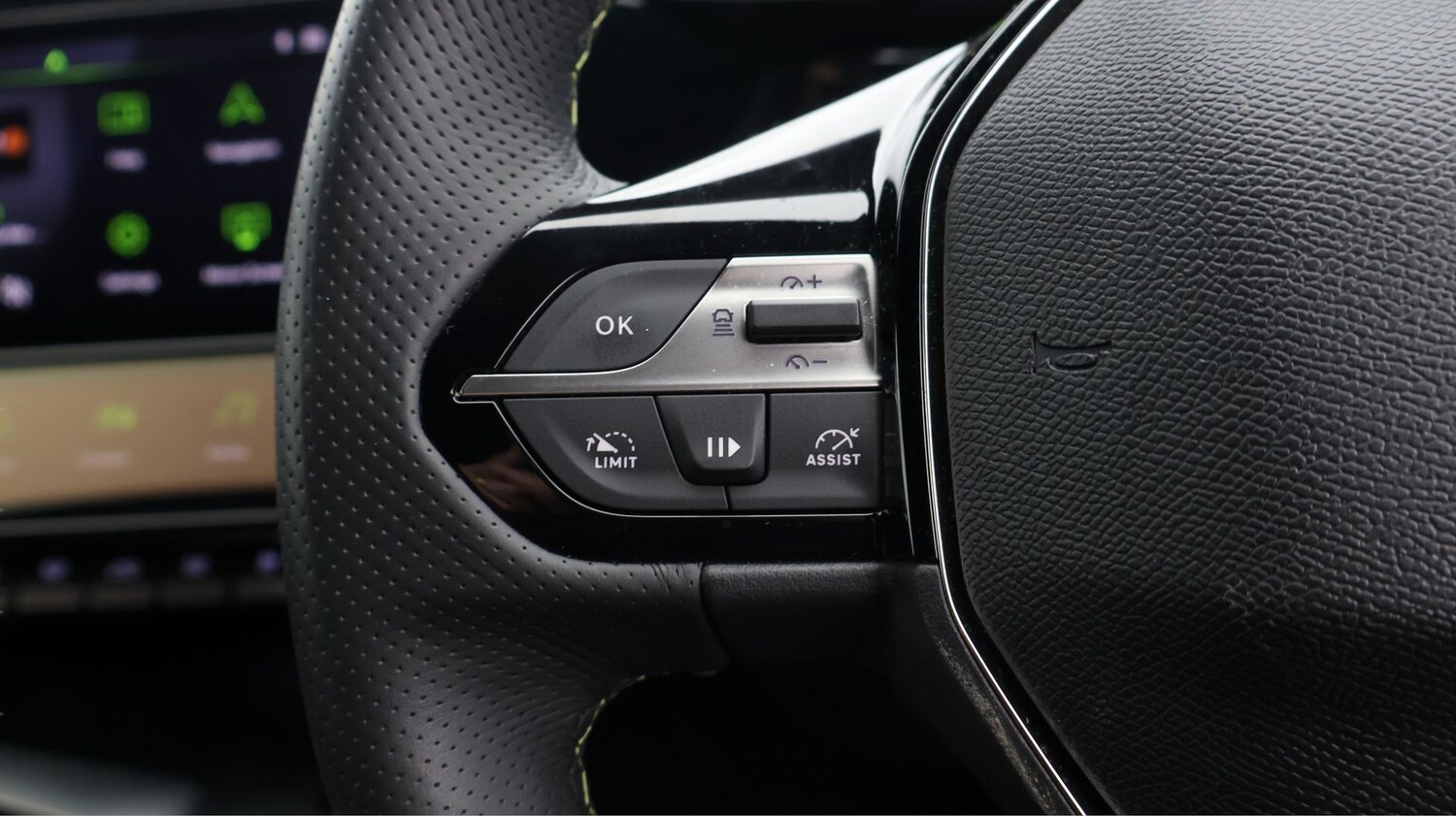 Used Peugeot 408 2024 for sale - 77271125: Photo 24