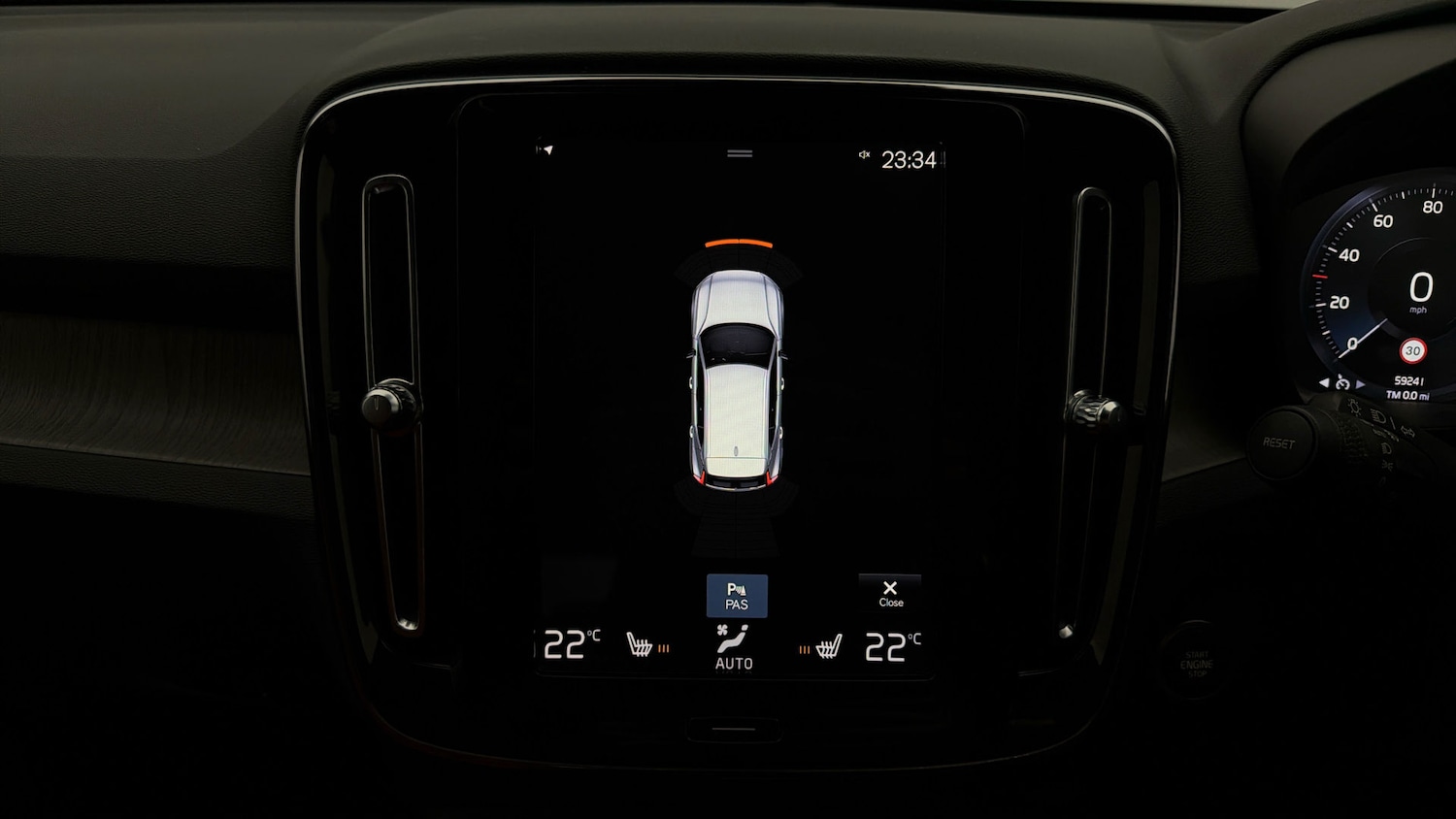 Used Volvo XC40 2019 for sale - 77848184: Photo 25