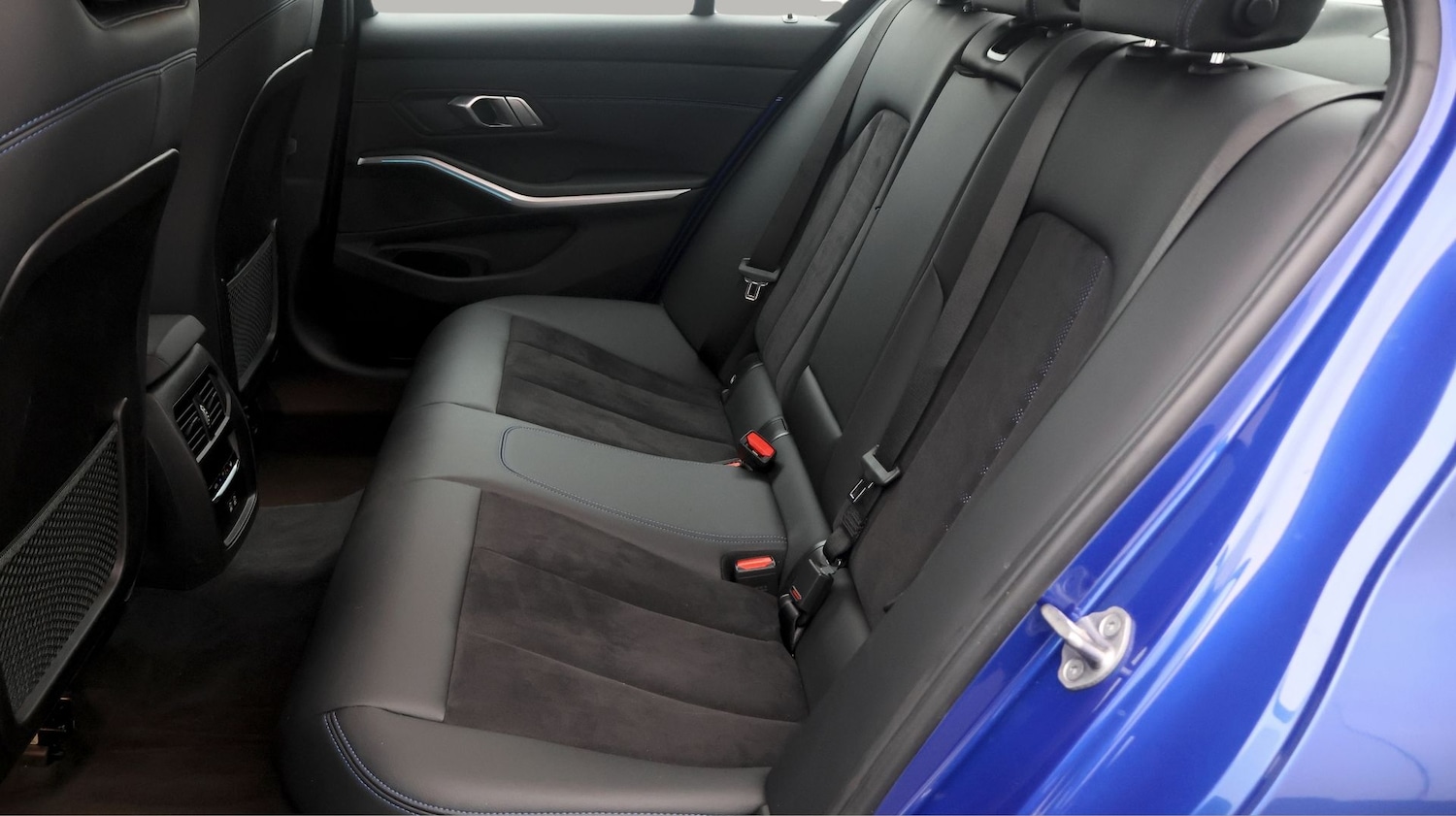 Used BMW 3 Series 2023 for sale - 77399342: Photo 16